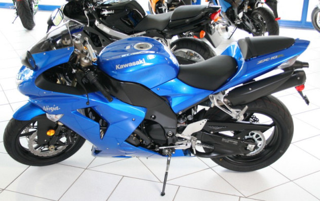 07 Blue ZX-10R L[1].jpg