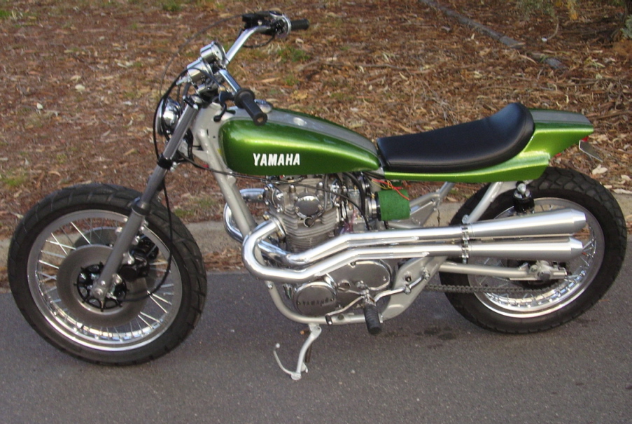 All electrics hidden under the seat.
<br />Plenty of leverage from 980mm wide bars....