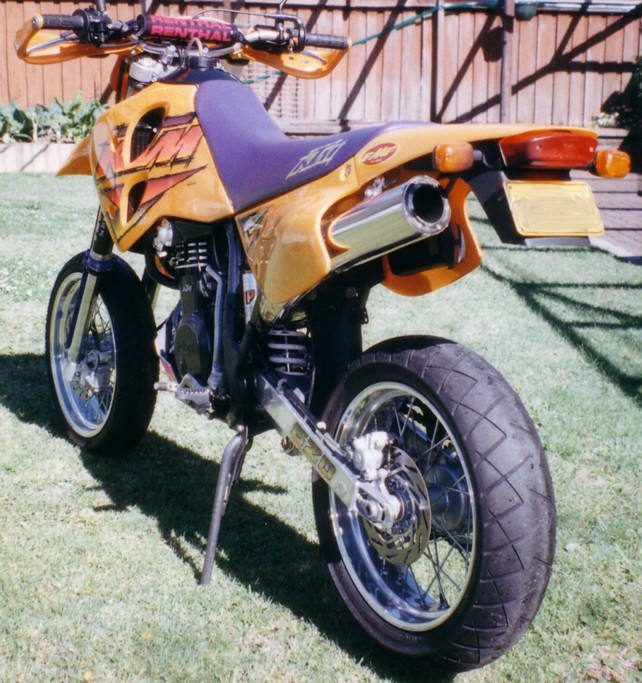 KTM LC4 620 1996 Full FMF pipe, Big jets, 17in road rims, and dirt trim. Went really hard.