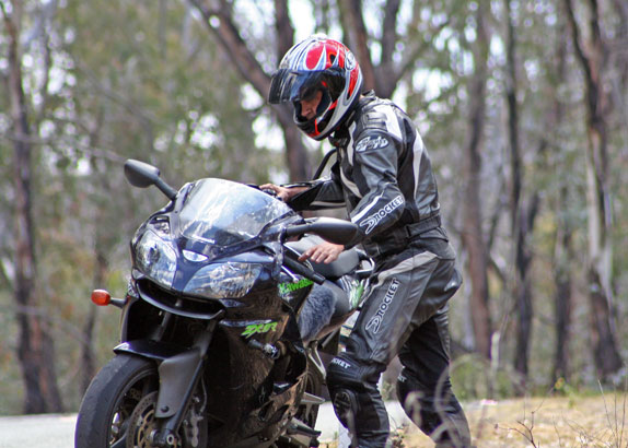 Strika quality checking the side stand.......