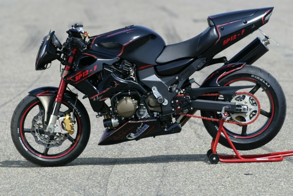Now THIS is a streetfighter !!!
