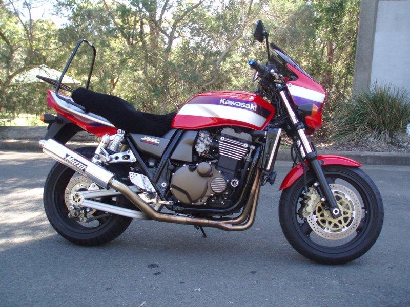 zrx1200r.JPG