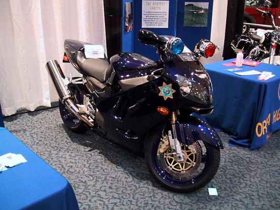 highway patol zx12.jpg