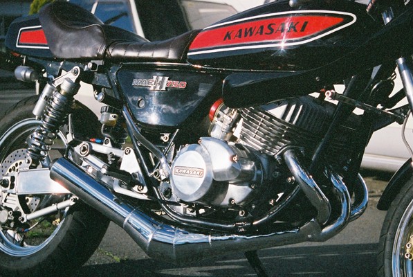3 into 1 chamber ...... sounds like ripping silk.......