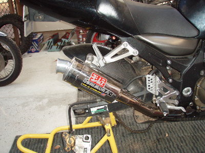 ...then there's the uncontrolled chopping of perfectly good exhaust systems...