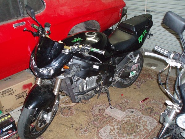 P1011940s.JPG (263.53 KiB) Viewed 11177 times the Z1000 light was MEANT to be on a 7R :)