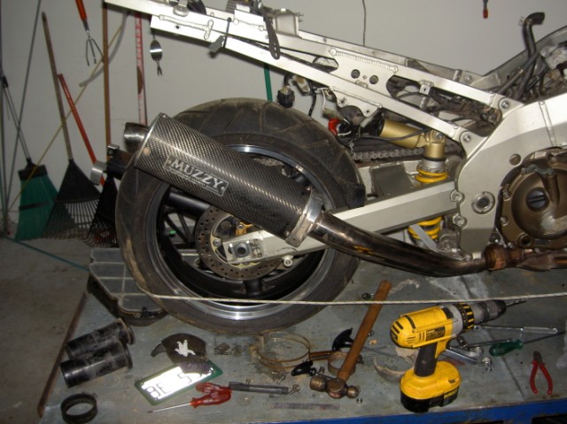 ZX9 repair 001 Large Web view.jpg