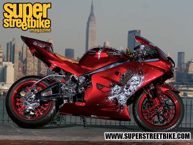 0511_01_z+2003_suzuki_gsx_r750+side_view.jpg