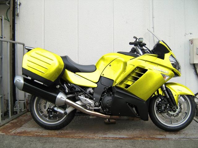 yellowa.JPG