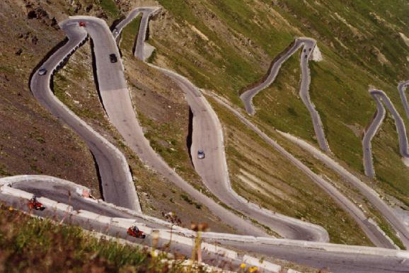 stelvio2.jpg