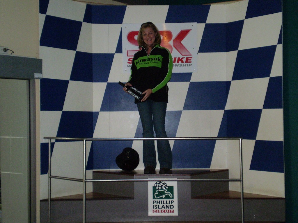 Yay! Phillip Island April 08.jpg