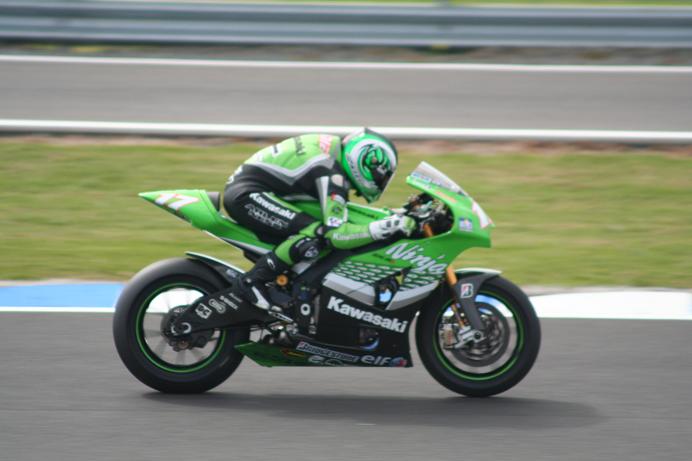 randy going past over 300kmh