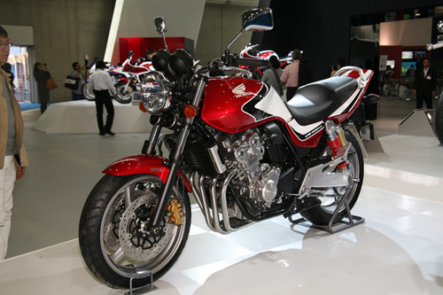 HondaCB400SuperFourHyperVtec.jpg
