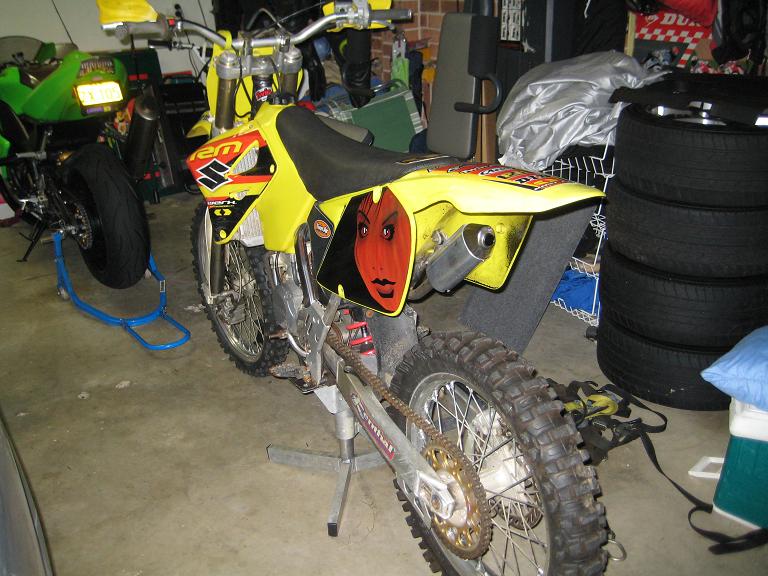 rm125 1.JPG