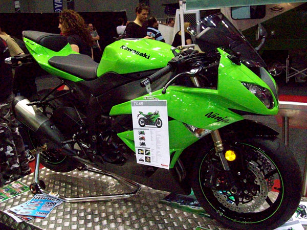 All new 2009 ZX6