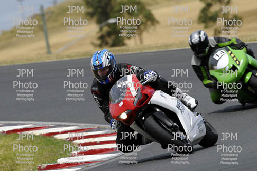 superbikeschool_L3_1.jpg