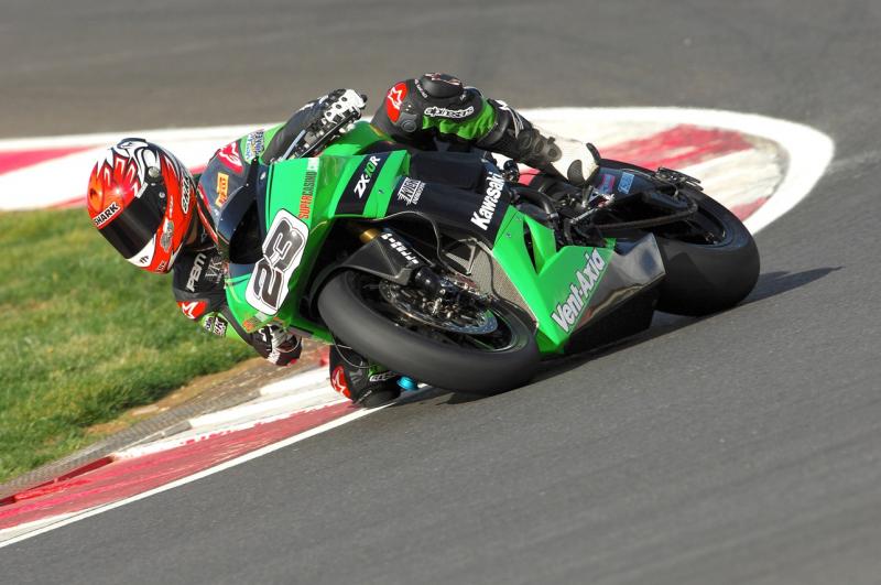 b__277_T03_Parkes_action.jpg