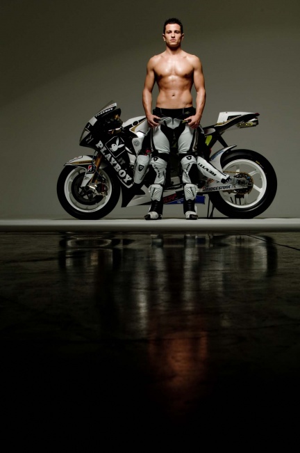 motogp_playboy_honda_lcr_02.jpg