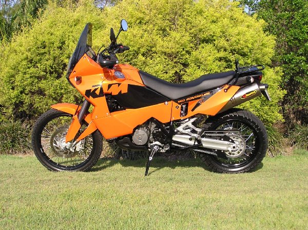 KTM 950.jpg