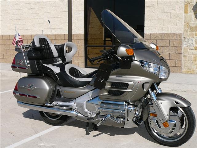 honda%20goldwing.jpg