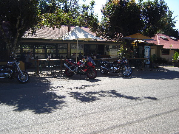 Glorious cafe