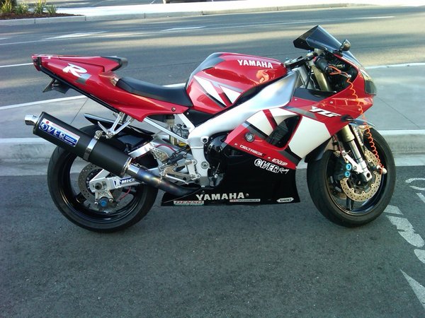 r1small.jpg