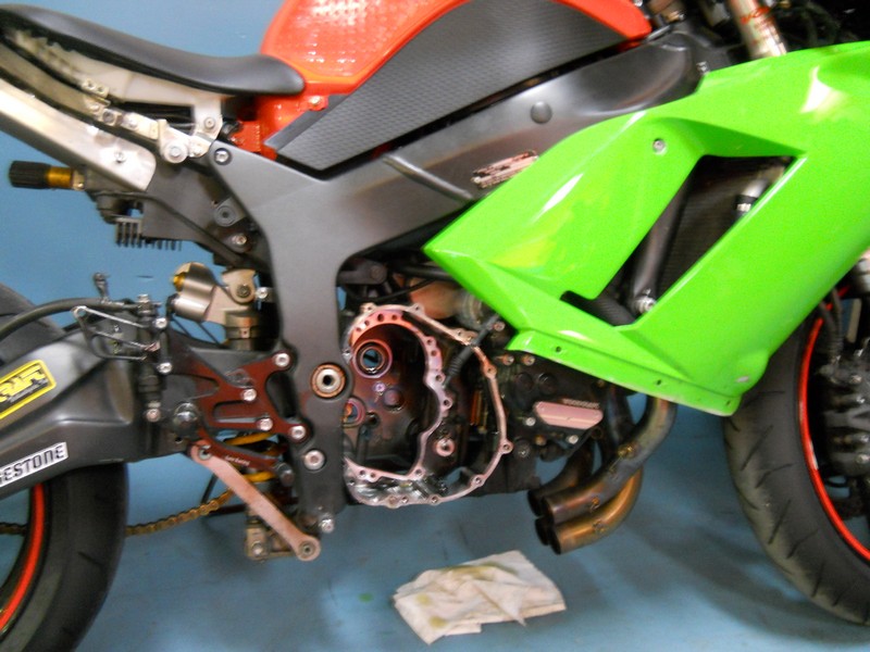 zx6 box1.jpg