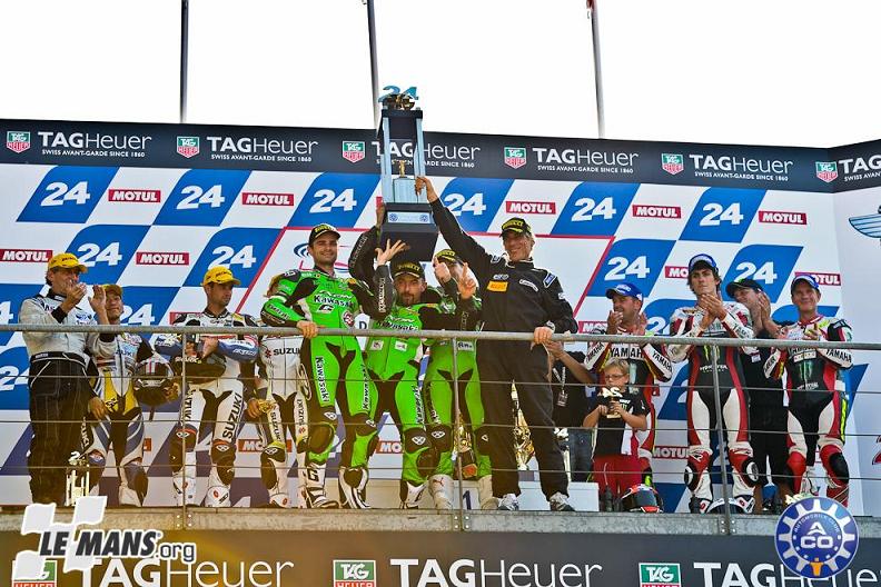 2011-24-Heures-Moto-1--SUZUKI-RACING-TEAM-(FRA)---SUZUKI-GSXR---Formula-EWC-FGA-1124M-NI1-8300_hd.jpg