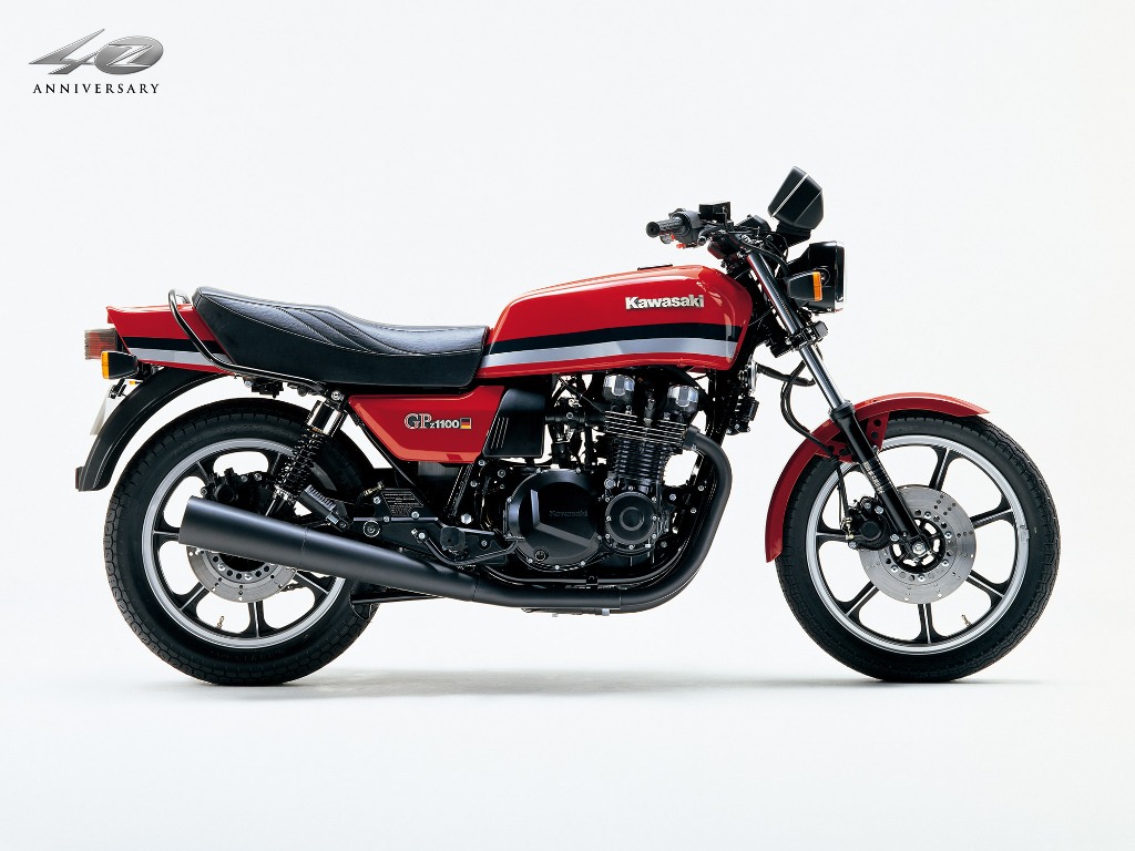 81Z1100GP_3sml1024.jpg