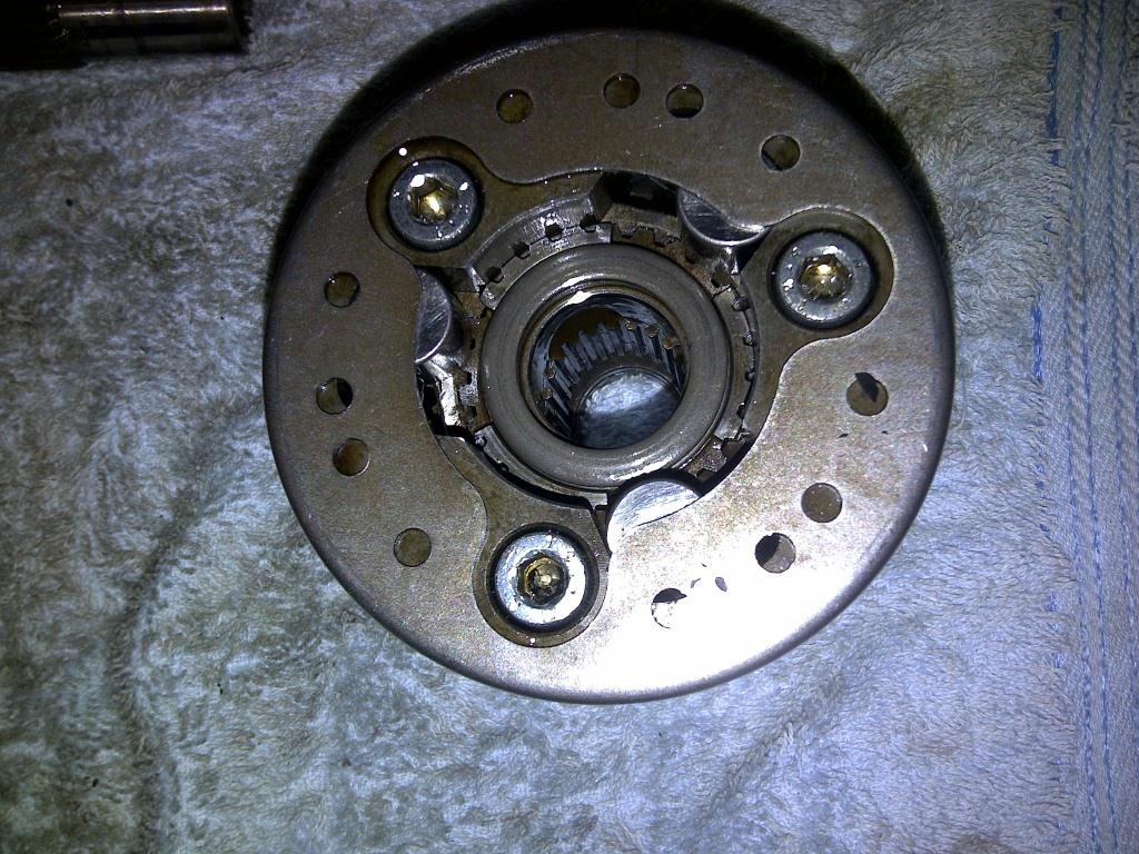 Starter clutch.jpg