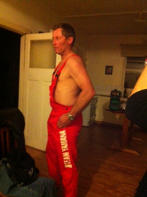 The kid dressed to go out