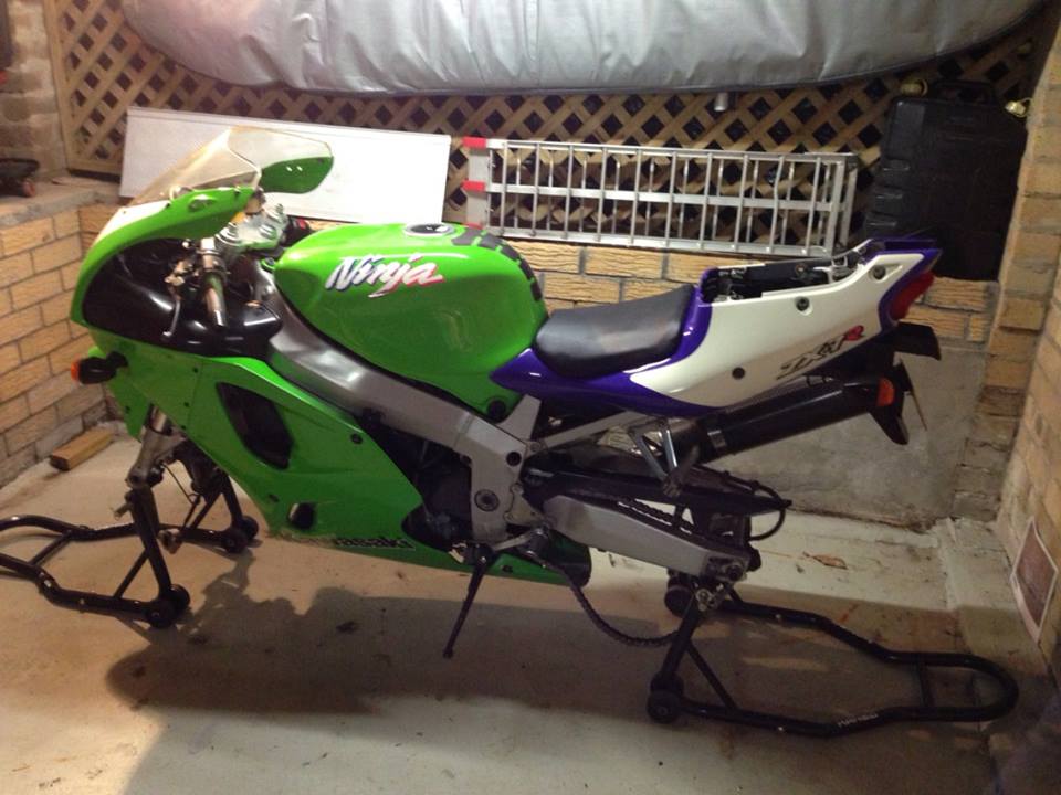 zx7r7.jpg
