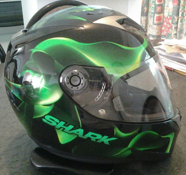 Shark S900 Glow