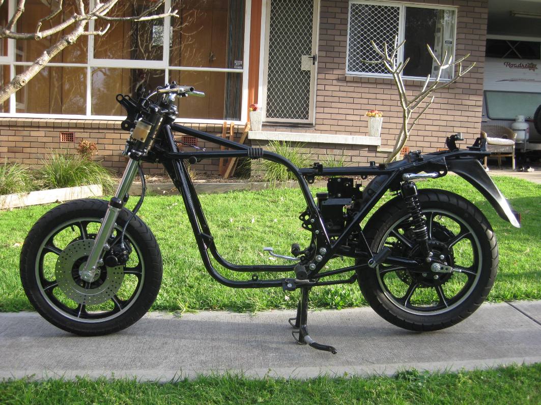 Z1-R LHS.jpg