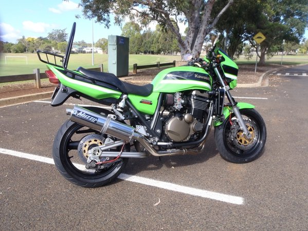 2005 zrx