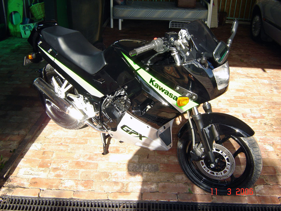 Right Front 11 March 2006 Small.jpg